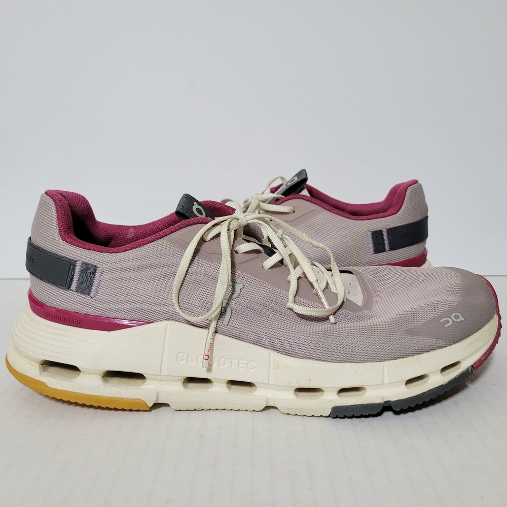 on cloud cloudnova form 2 women's 9.5 Fade / Orchid Light Purple Athletic Shoes